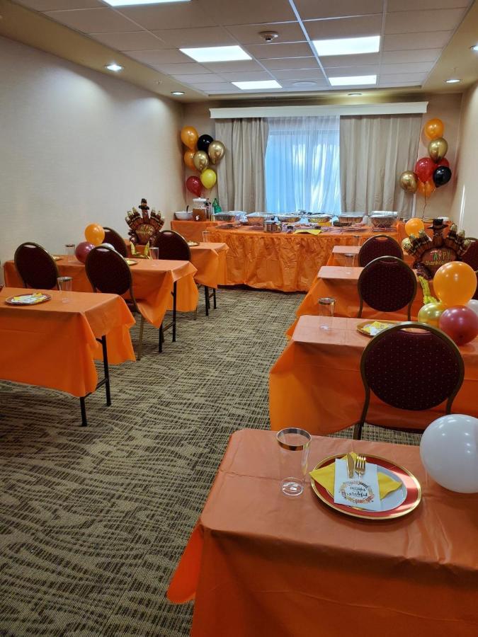 Comfort Suites Columbia Northeast - Fort Jackson Ngoại thất bức ảnh