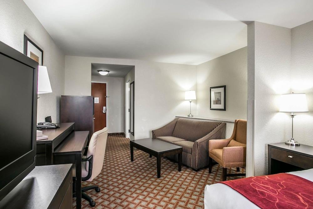 Comfort Suites Columbia Northeast - Fort Jackson Ngoại thất bức ảnh