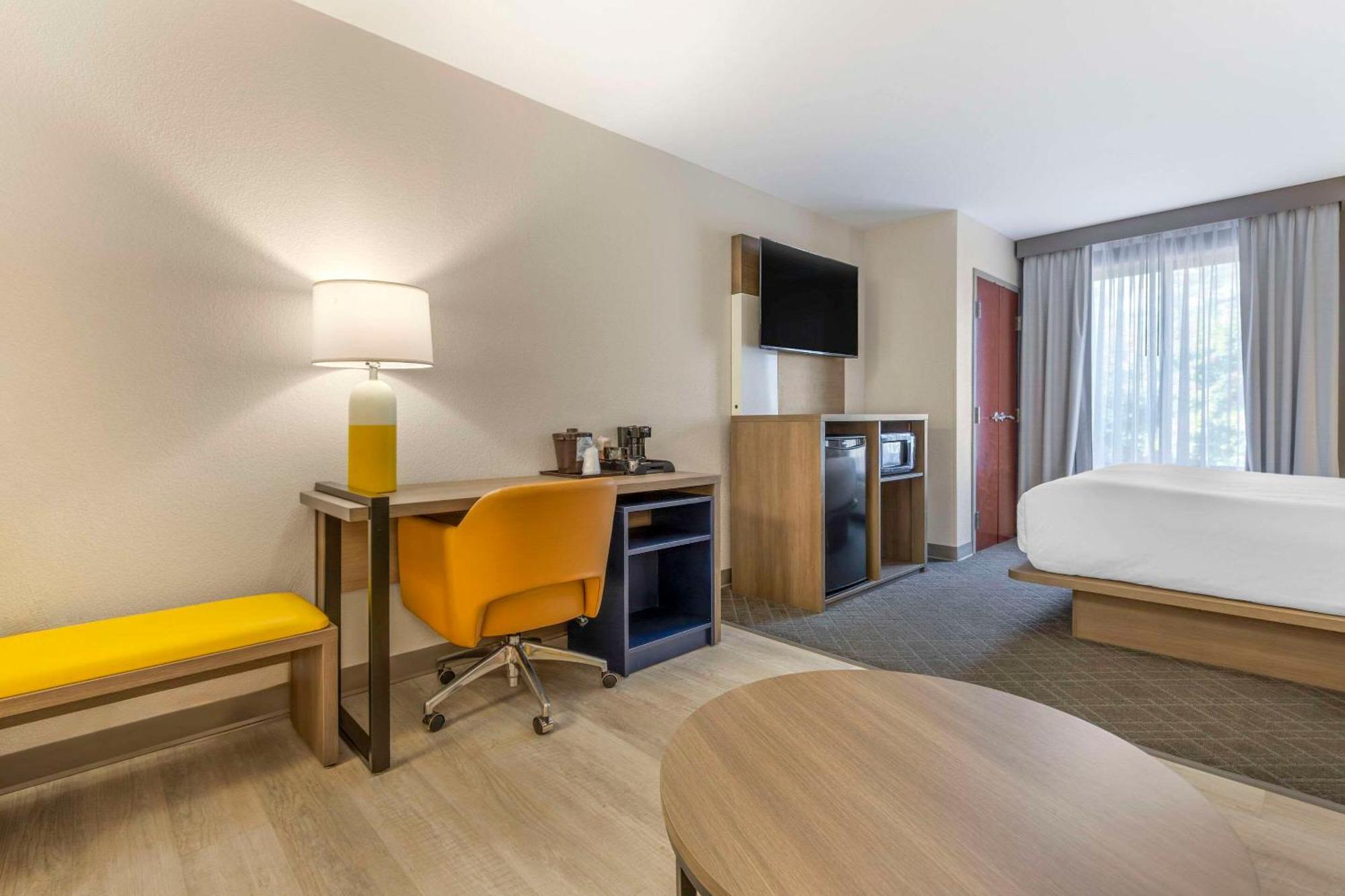 Comfort Suites Columbia Northeast - Fort Jackson Ngoại thất bức ảnh
