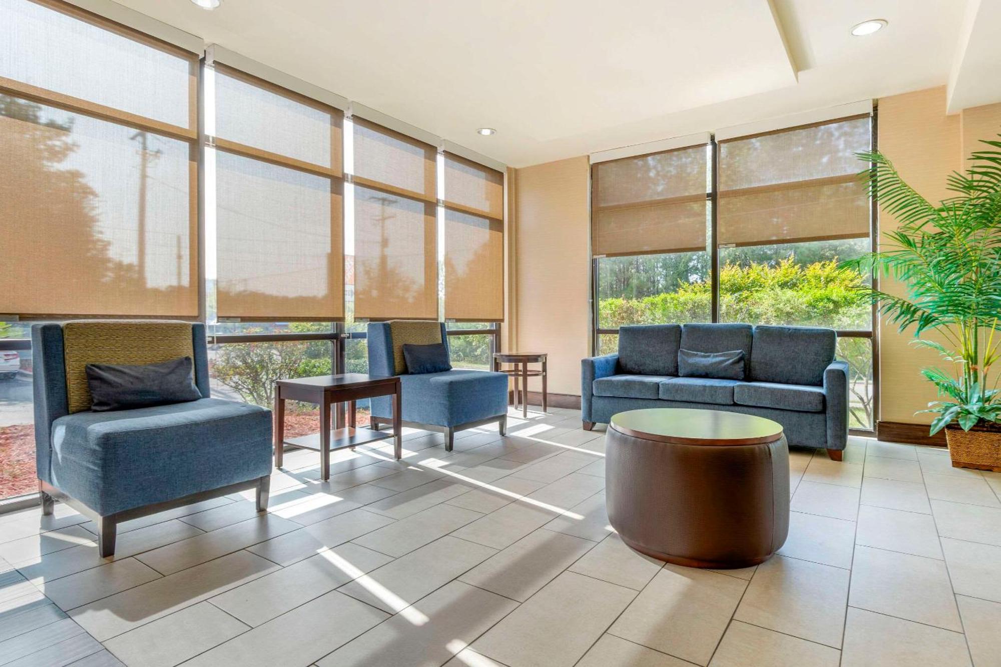 Comfort Suites Columbia Northeast - Fort Jackson Ngoại thất bức ảnh