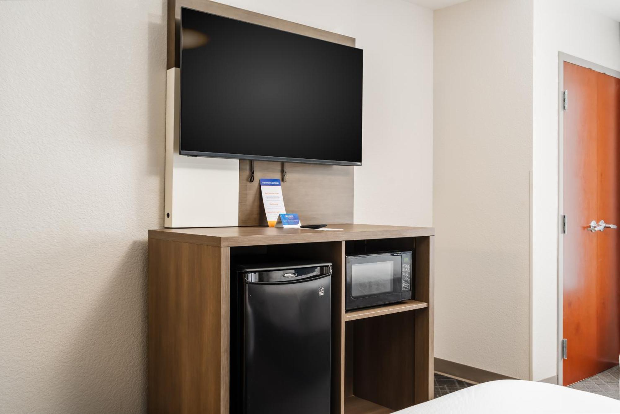 Comfort Suites Columbia Northeast - Fort Jackson Ngoại thất bức ảnh